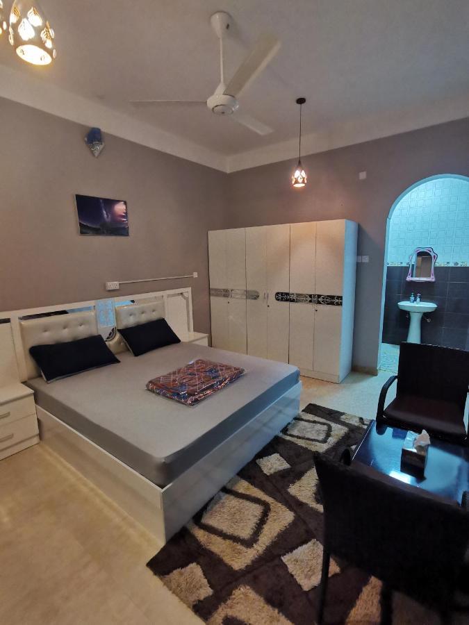 Al Hamra Guest House Al Ḩamrāʼ